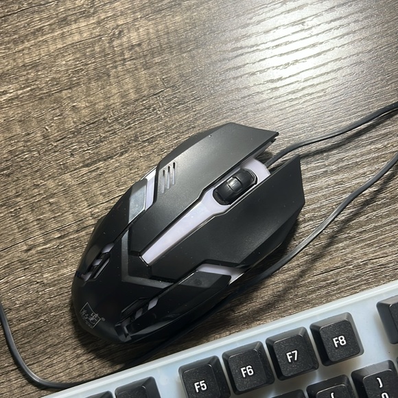 Keyboard and mouse set. Lights up - Picture 2 of 2